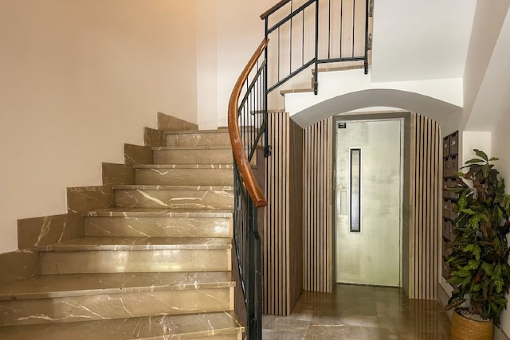5 Bedrooms Bedrooms, 0 ,2 BathroomsBathrooms,Apartment,For Sale,0,1126 5 Bedrooms Bedrooms, 0 ,2 BathroomsBathrooms,Apartment,For Sale,0,1126