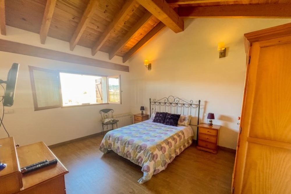 5 Bedrooms Bedrooms, 0 ,3 BathroomsBathrooms,Villa,For Sale,0,1043