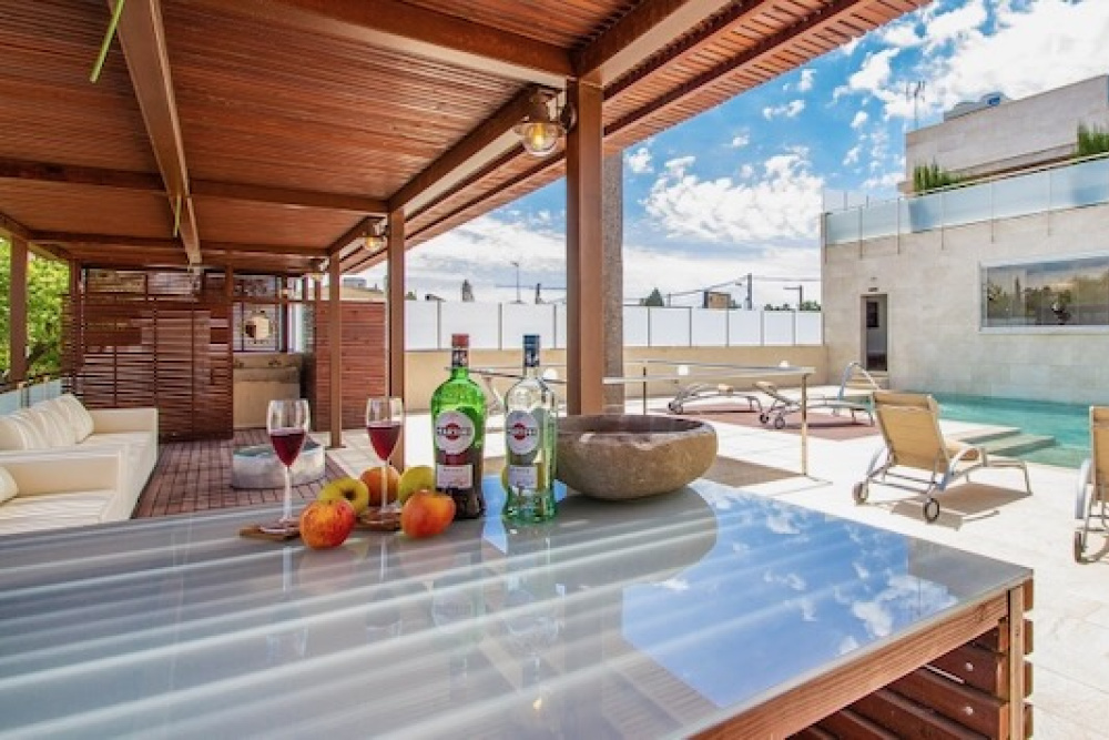 12 Bedrooms Bedrooms, 0 ,13 BathroomsBathrooms,Villa,For Rent,0,1049 12 Bedrooms Bedrooms, 0 ,13 BathroomsBathrooms,Villa,For Rent,0,1049