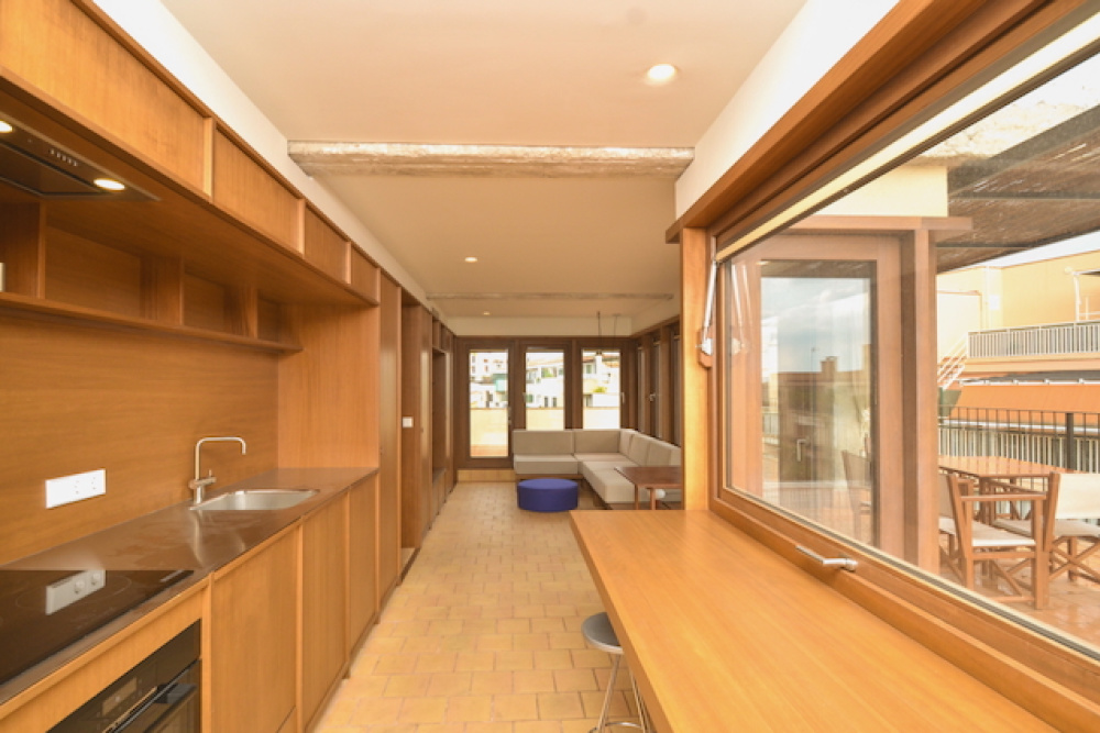 1 Bedroom Bedrooms, 0 ,1 BathroomBathrooms,Apartment,For Rent,0,1050