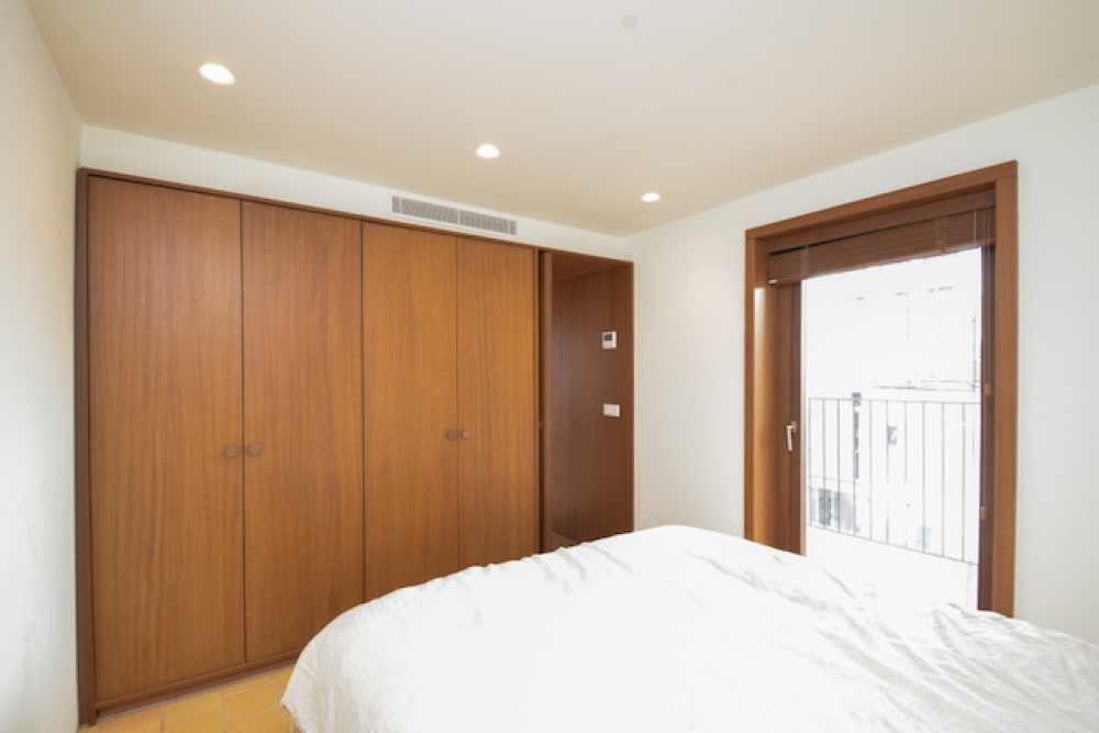 1 Bedroom Bedrooms, 0 ,1 BathroomBathrooms,Apartment,For Rent,0,1050