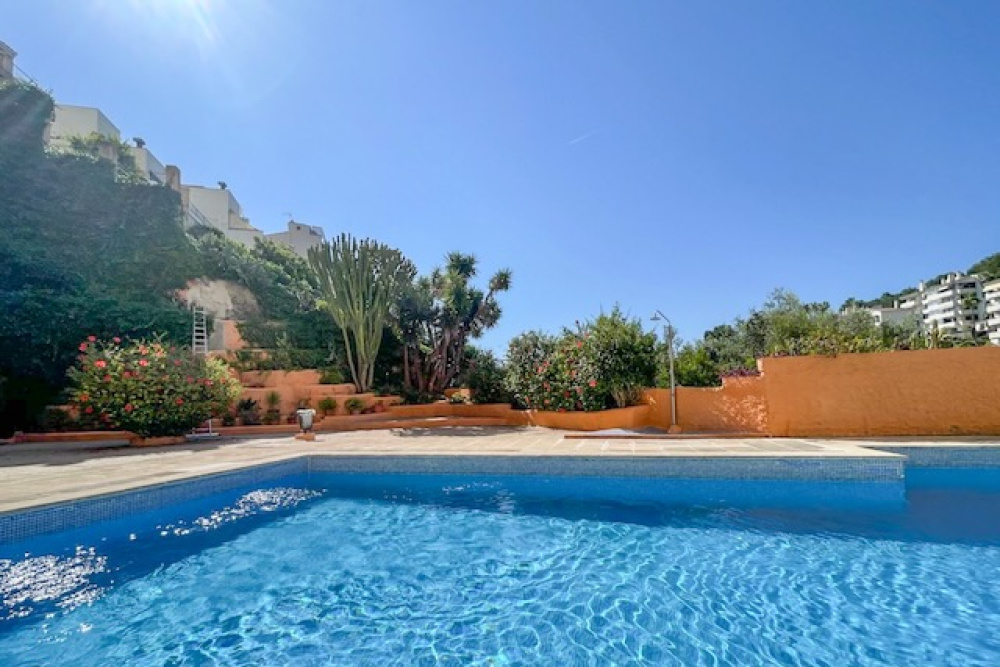 2 Bedrooms Bedrooms, 0 ,1 BathroomBathrooms,Apartment,For Sale,0,1066