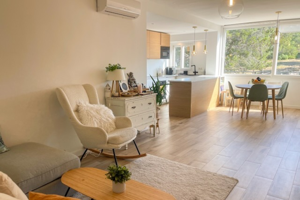 2 Bedrooms Bedrooms, 0 ,1 BathroomBathrooms,Apartment,For Sale,0,1066